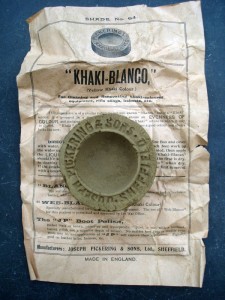 No. 64 Khaki-Blanco