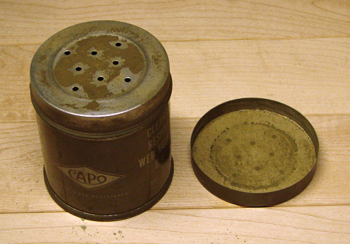 CAPO 1945 lid