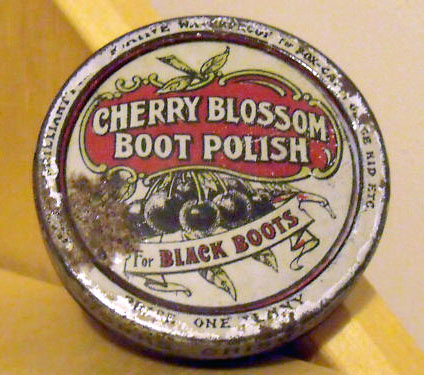 Cherry Blossom boot polish