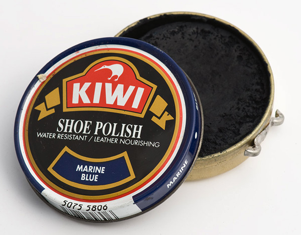 w5 shoe polish