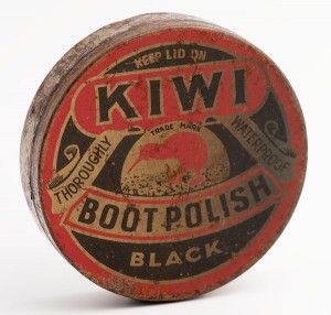 kiwi wood polish