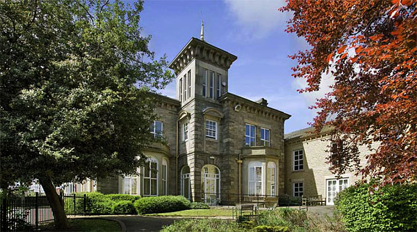 Moorlands Hall Birkenshaw